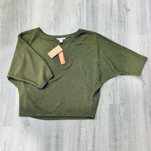 NWT Joe Fresh Cropped Knit Olive Green Baggy Sweater Size Small